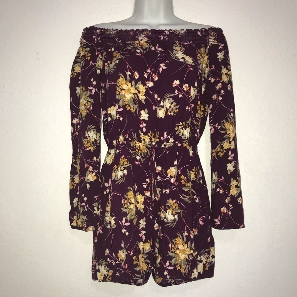 Gypsies & Moondust Off Shoulder Romper M